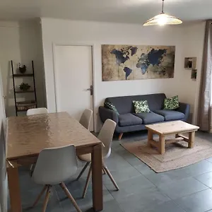  Apartment Les Tamaris