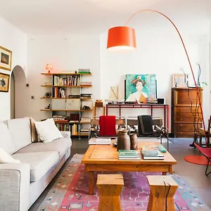 Maison De Charme D'arles Bed & Breakfast